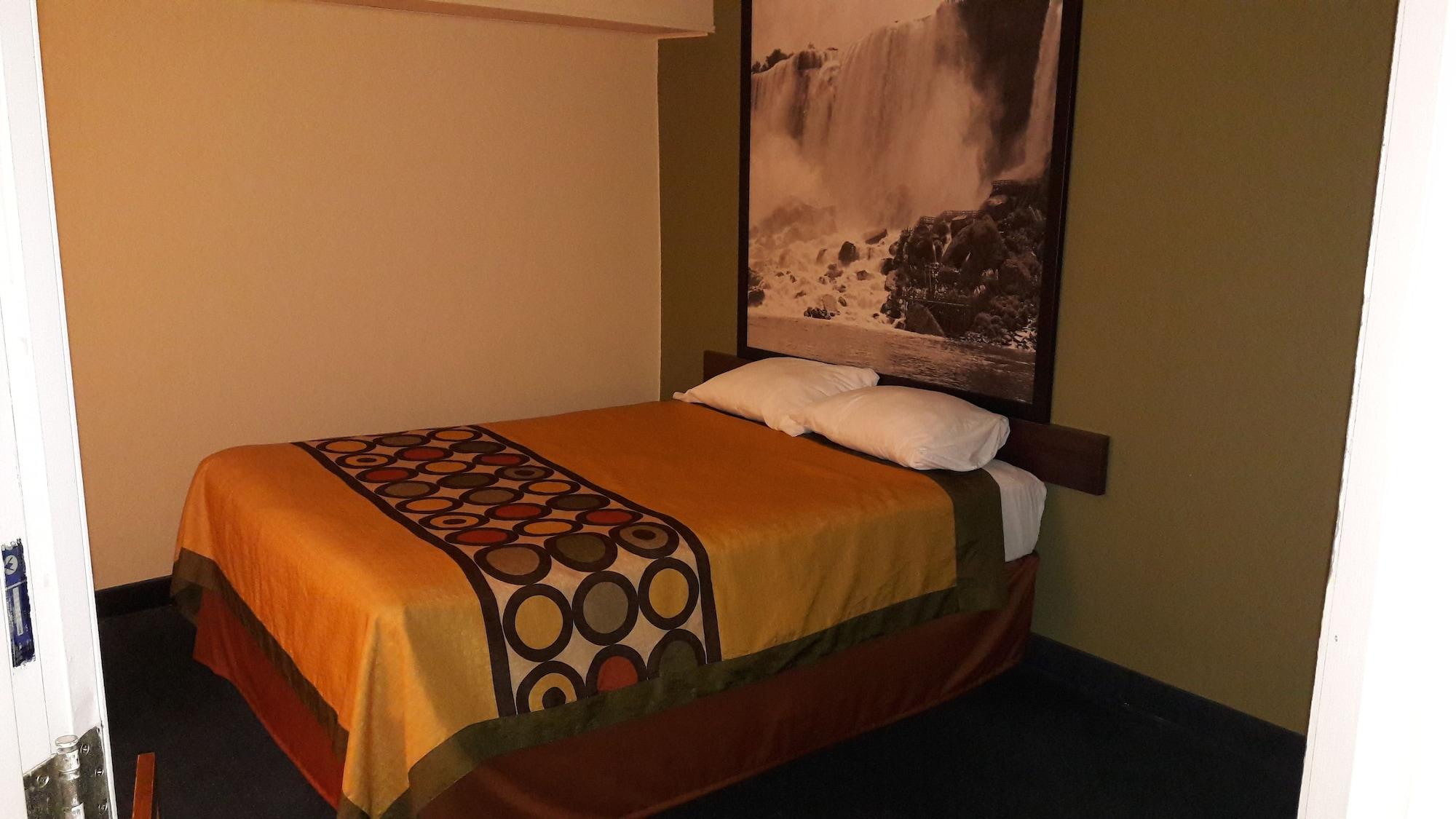 ซูเปอร์ 8 บาย วินด์แฮม ไนแองการา ฟอลล์ นอร์ท Hotel ไนแอการาฟอลส์ ภายนอก รูปภาพ