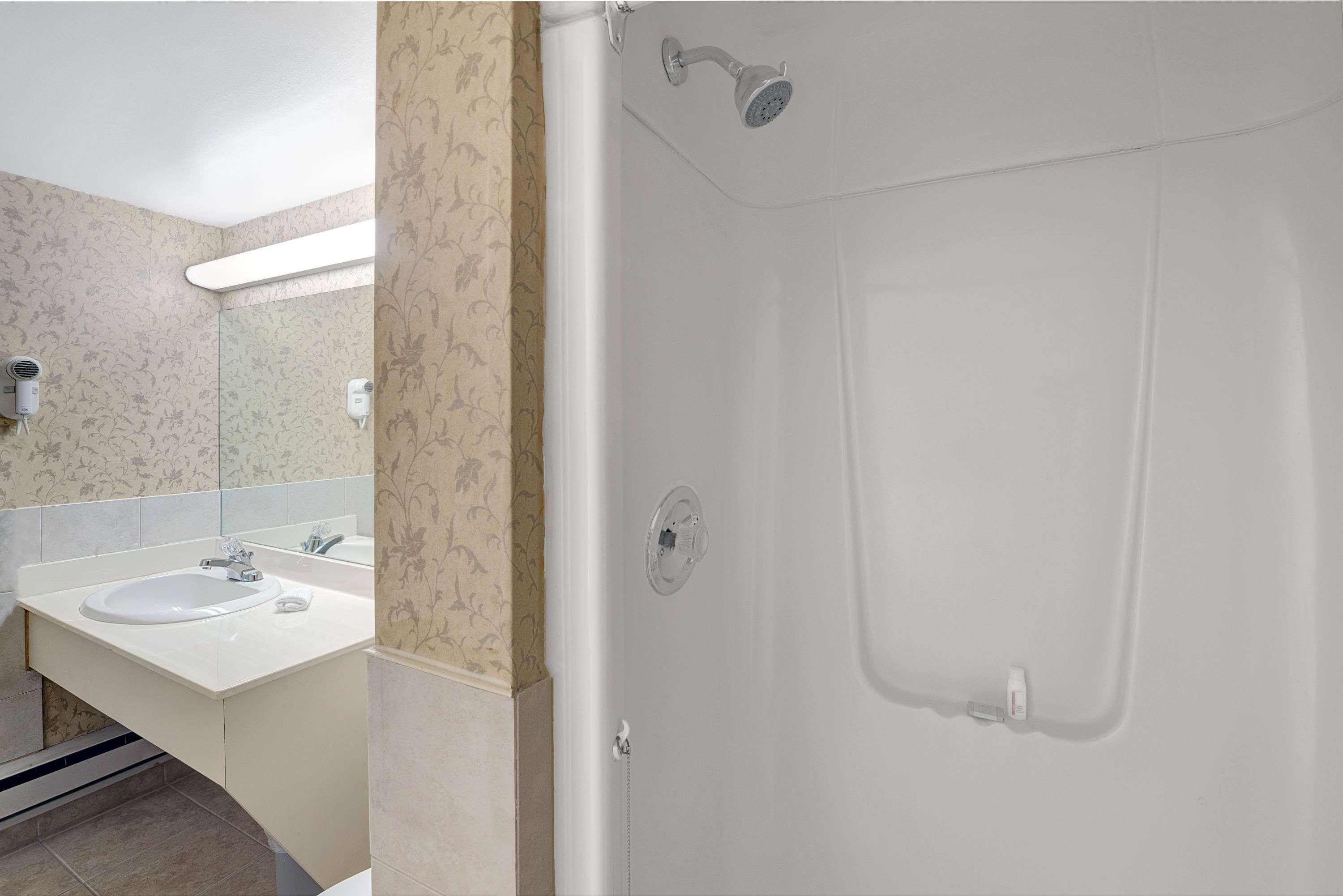 ซูเปอร์ 8 บาย วินด์แฮม ไนแองการา ฟอลล์ นอร์ท Hotel ไนแอการาฟอลส์ ภายนอก รูปภาพ